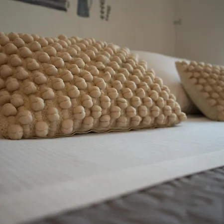 Portatorre Suite, A Charming In The Heart Of Como, Free Private Parking, Air Conditioning & More! * Como